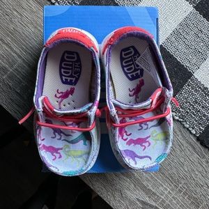 Toddler Dino Hey Dudes